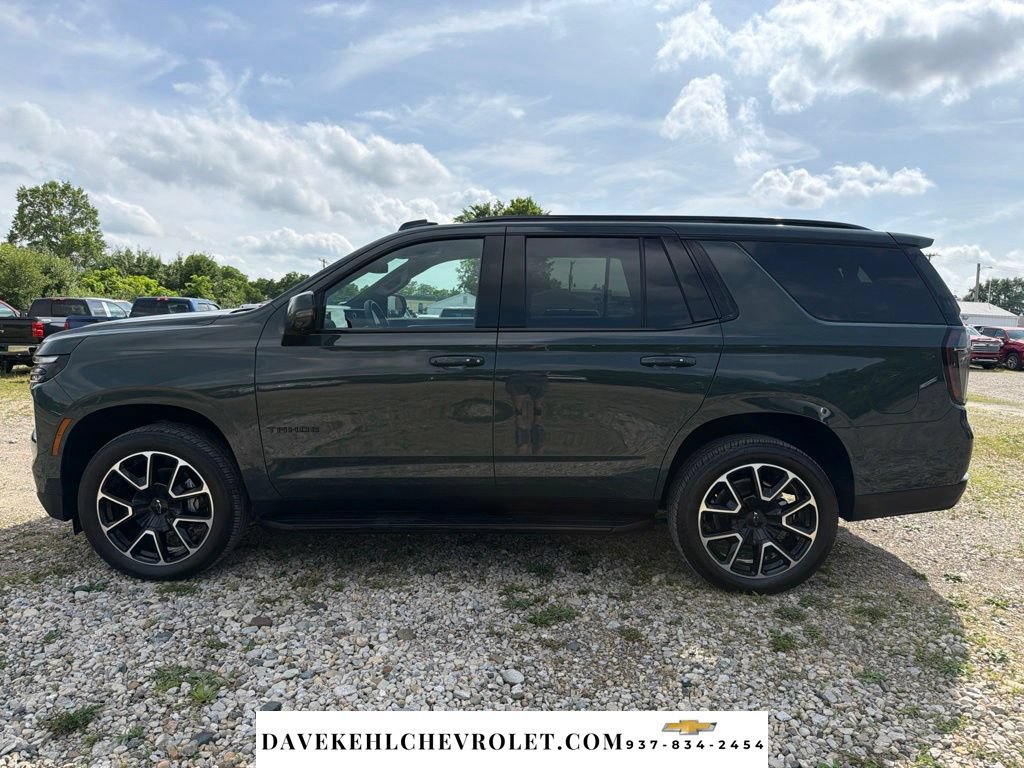 Used 2025 Chevrolet Tahoe RST w/ Comfort Package AWD/4WD image 2
