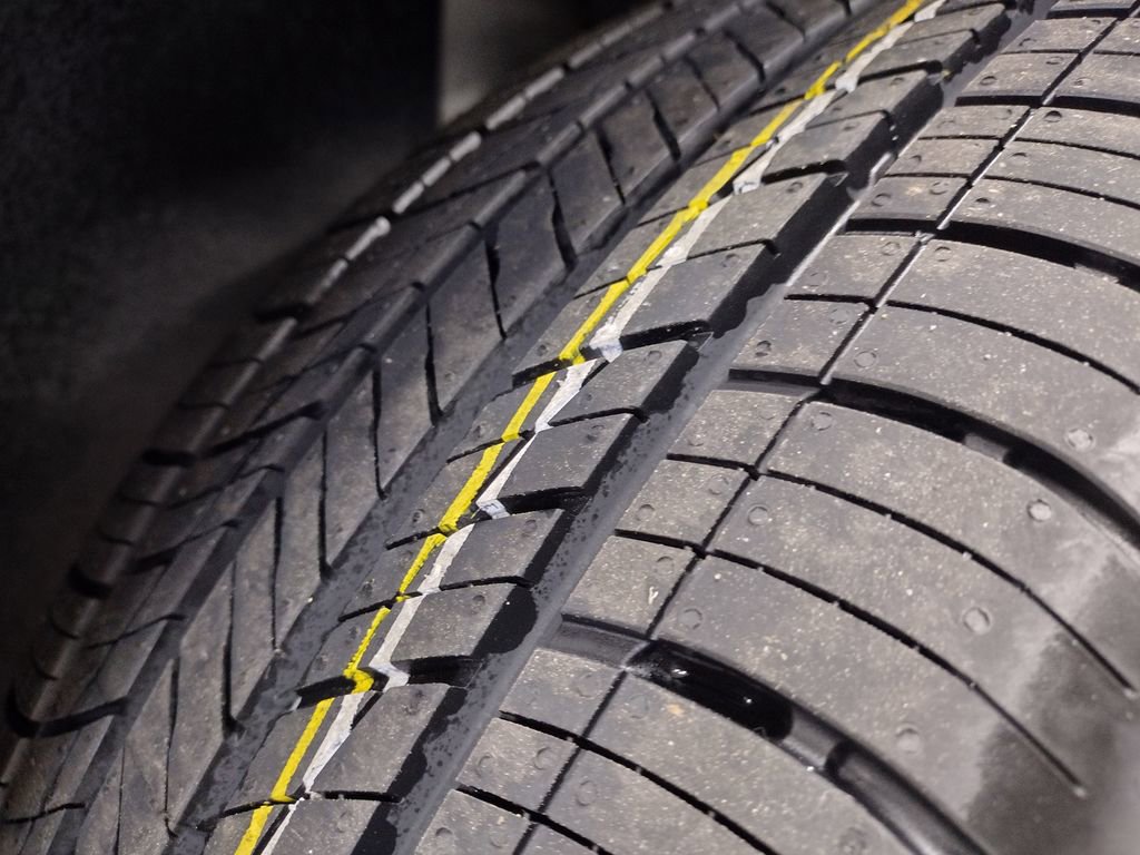 Used 2023 Volkswagen ID.4 Pro S image 7