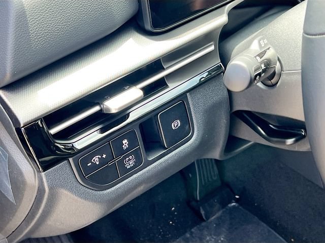 New 2026 Kia Sportage LX FWD image 10