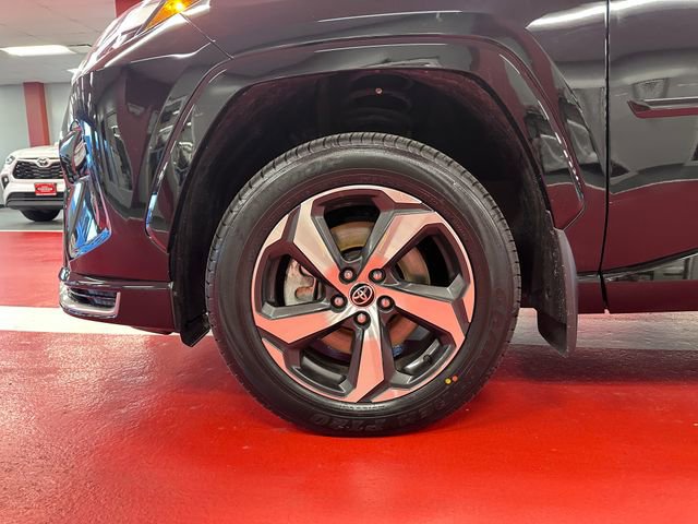 Certified 2024 Toyota RAV4 SE image 30