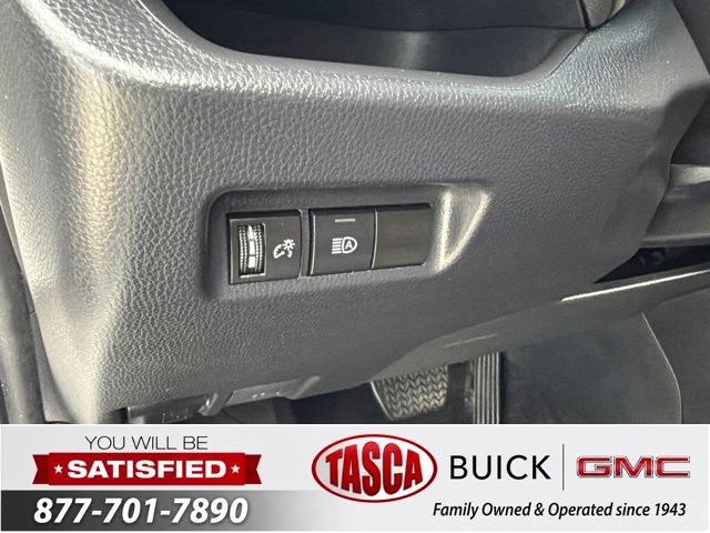 Used 2023 Toyota RAV4 LE FWD image 24