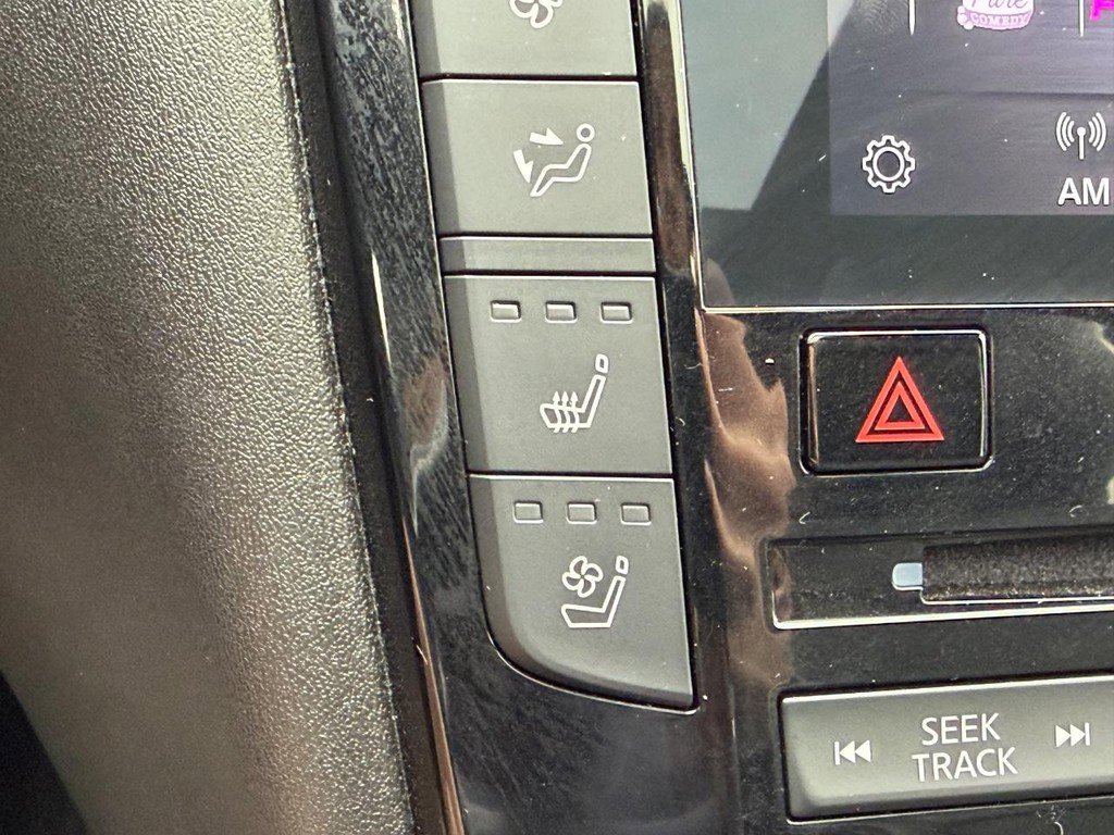 Used 2023 INFINITI QX50 Sport image 23