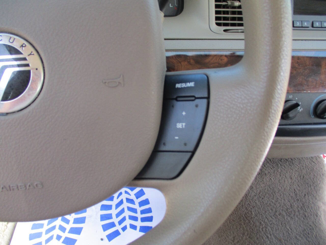 Used 2005 Mercury Grand Marquis GS image 12