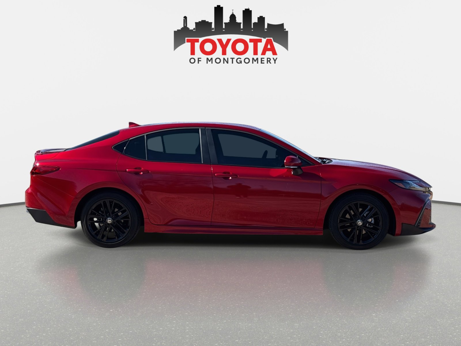 Used 2025 Toyota Camry SE w/ Multimedia Upgrade Package image 2