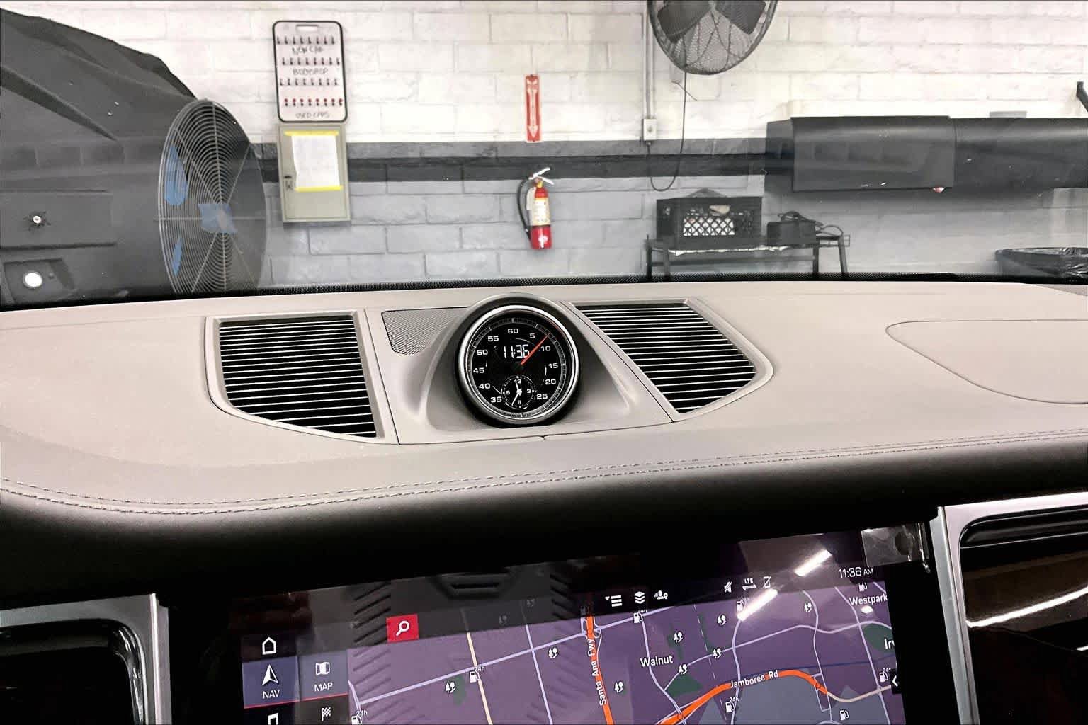 Used 2021 Porsche Macan GTS image 34