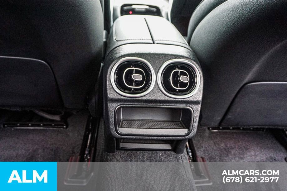 Used 2024 Mercedes-Benz C 300 4MATIC Sedan w/ AMG Line w/ Night Package image 31