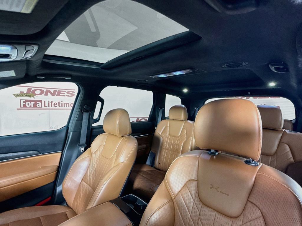 Used 2023 Kia Telluride SX Prestige X-Line AWD/4WD image 12