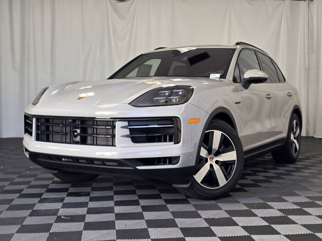 New 2026 Porsche Cayenne E-Hybrid