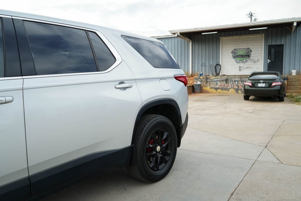 Used 2020 Chevrolet Traverse LS w/ LPO, Blackout Package image 15