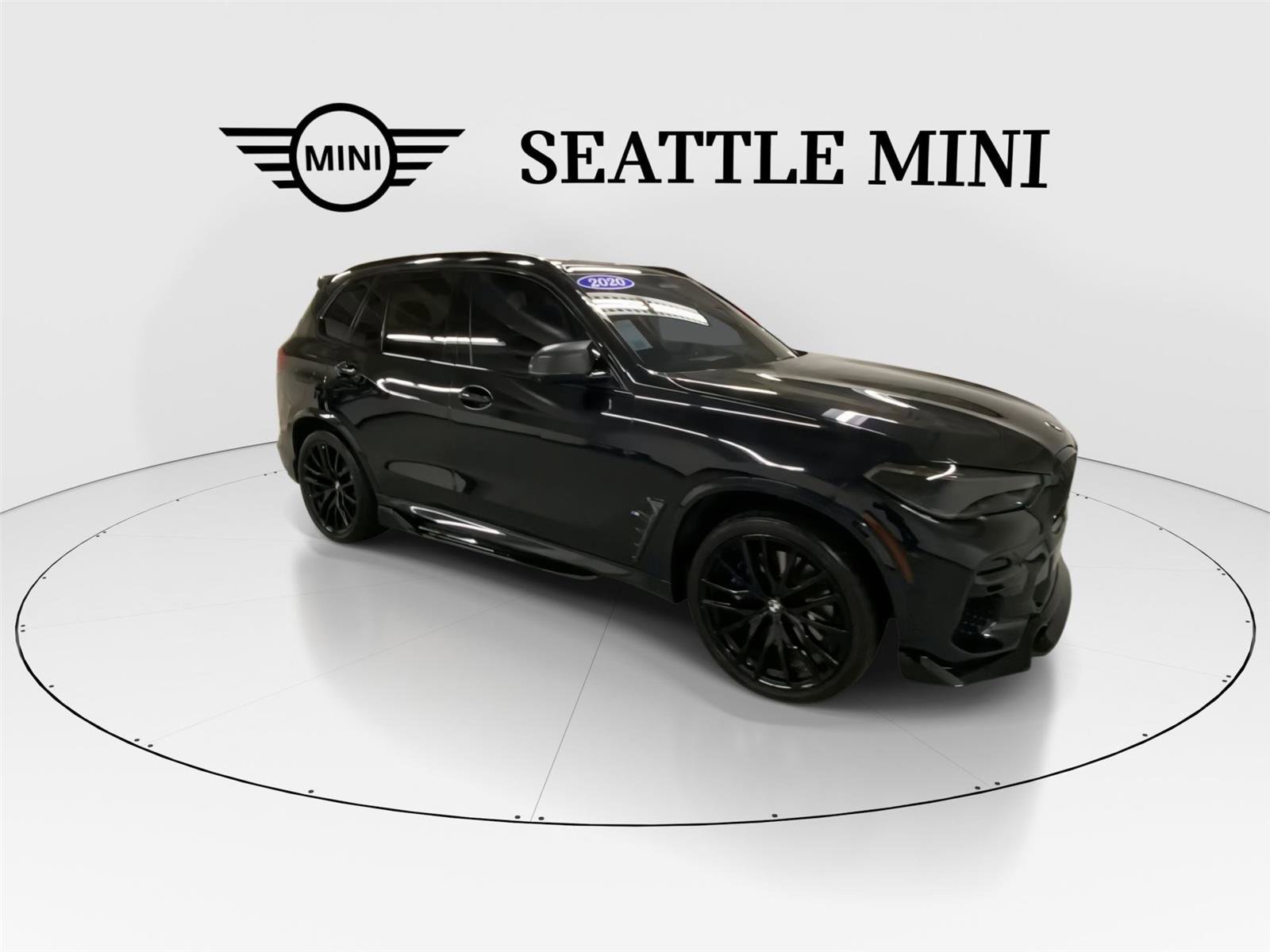 Used 2020 BMW X5 M50i w/ Executive Package image 2