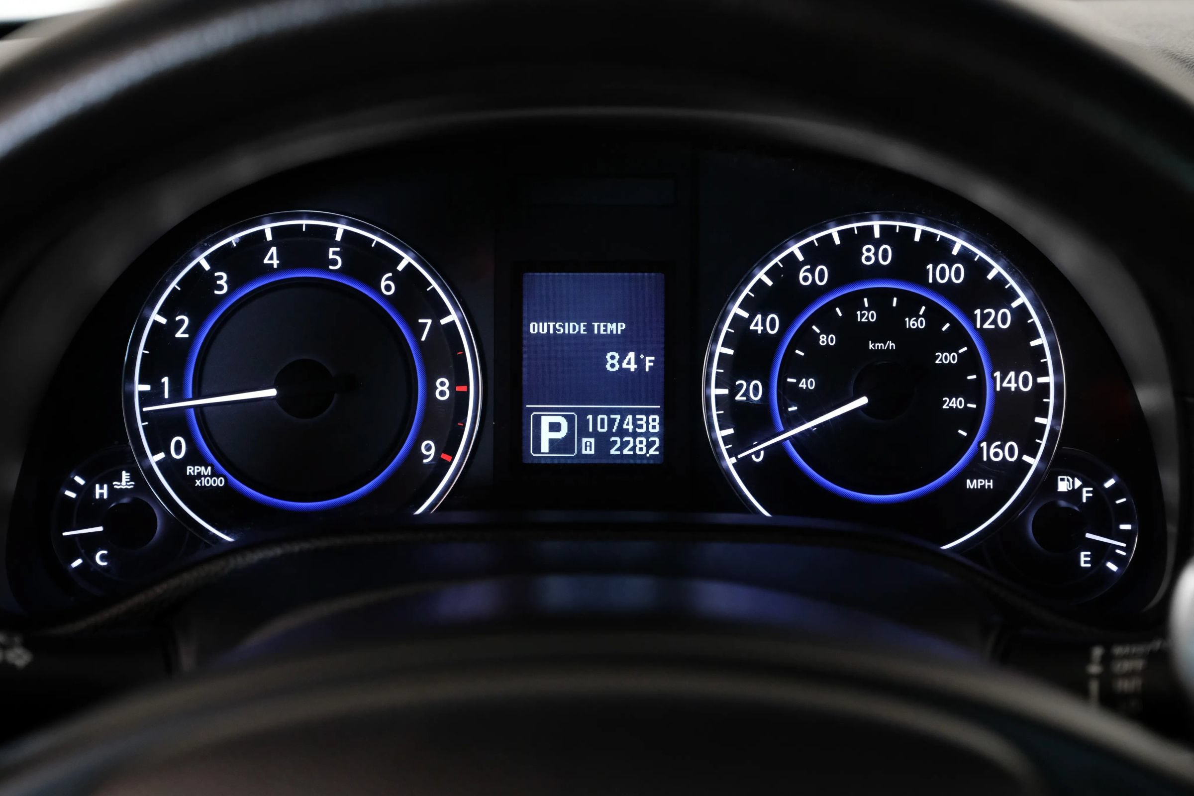 Used 2012 INFINITI G37 Convertible w/ Premium Pkg RWD image 16