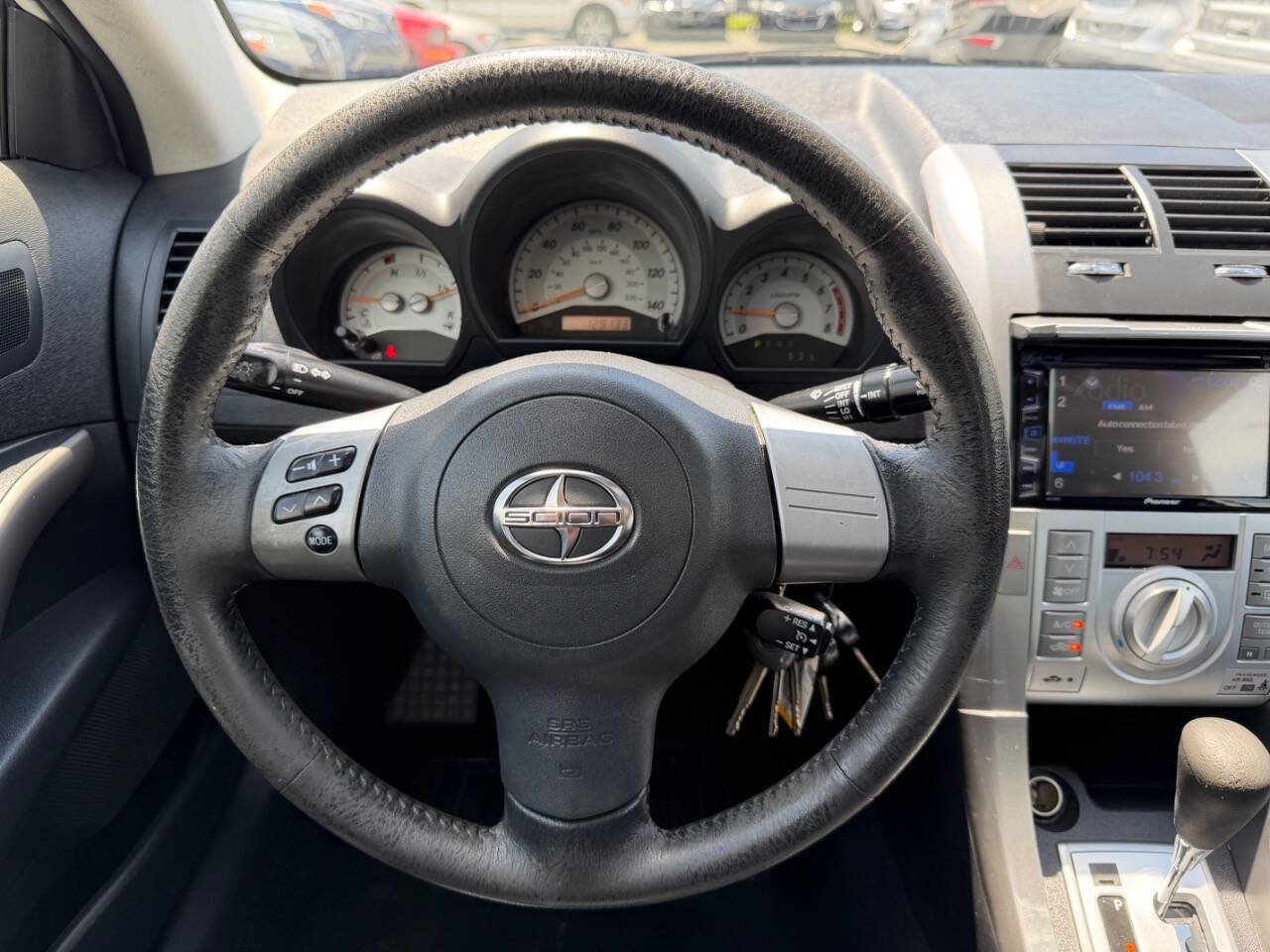 Used 2009 Scion tC FWD image 16