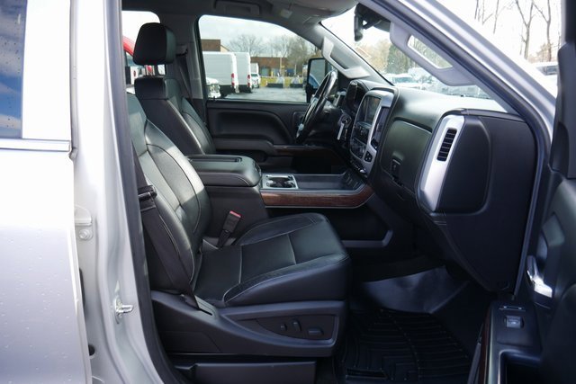 Used 2018 GMC Sierra 2500 SLT image 26