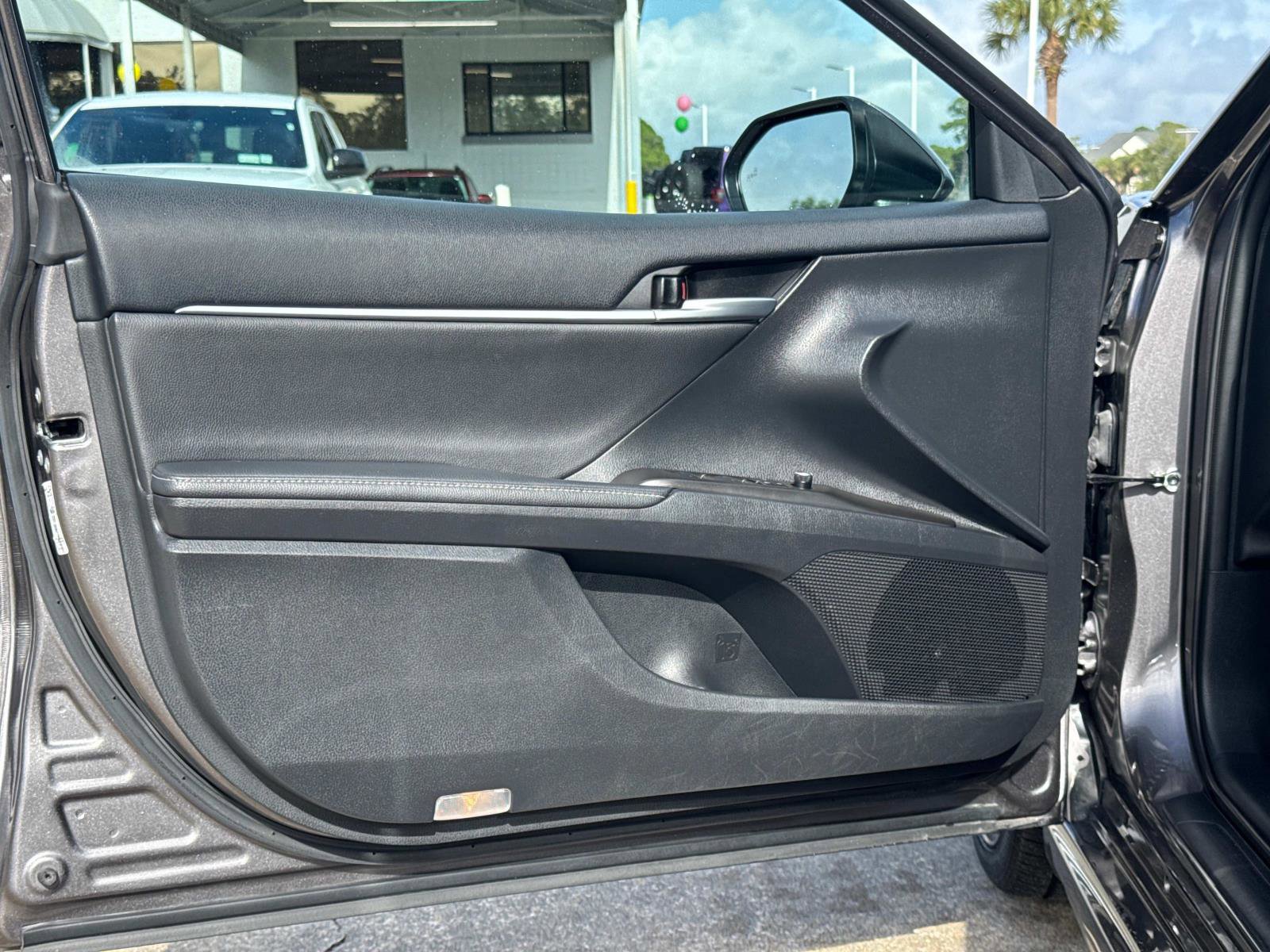 Used 2023 Toyota Camry XSE image 16