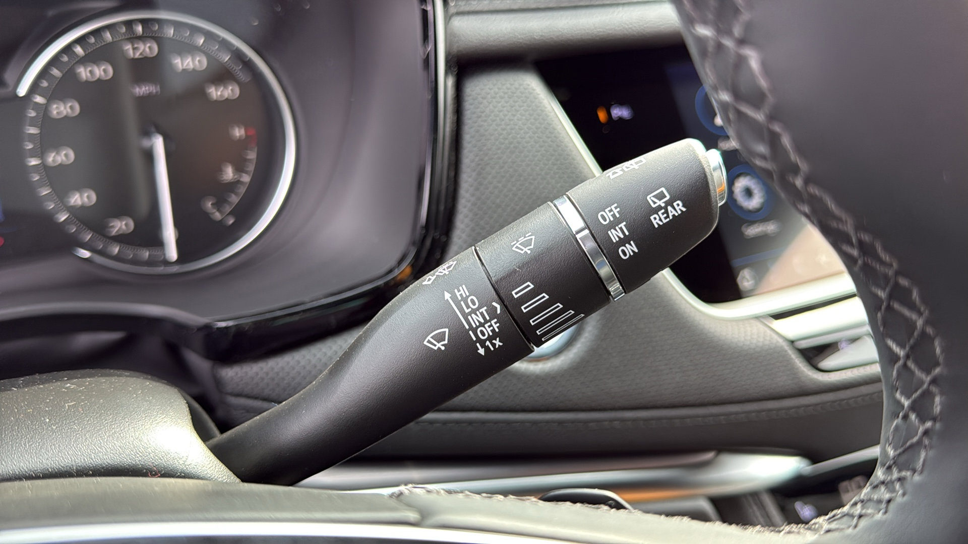 New 2026 Cadillac XT5 Luxury w/ LPO, Floor Liner Package image 20