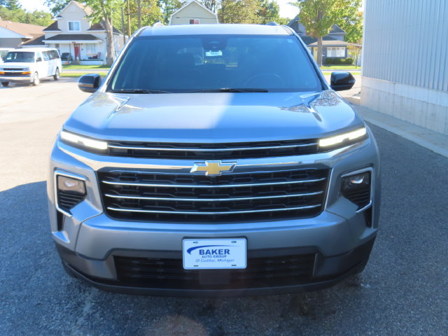Used 2026 Chevrolet Traverse LT AWD/4WD image 11