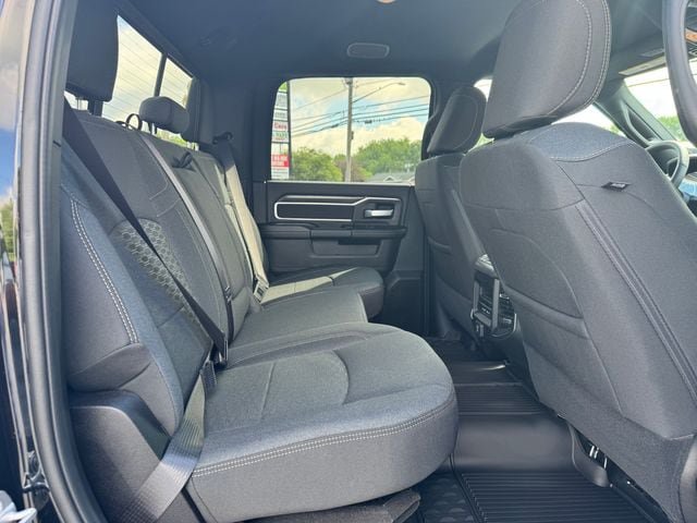 New 2026 RAM 2500 Big Horn AWD/4WD image 36