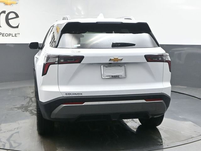 New 2026 Chevrolet Equinox LT image 13