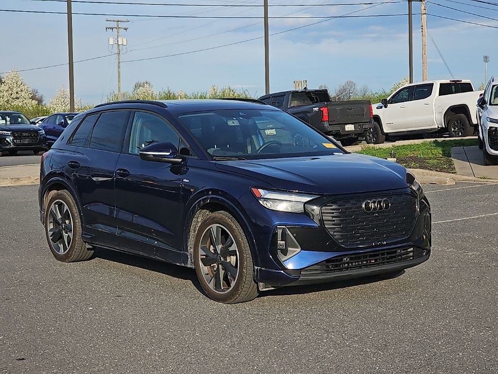 Certified 2025 Audi Q4 e-tron Premium Plus w/ Premium Plus image 1