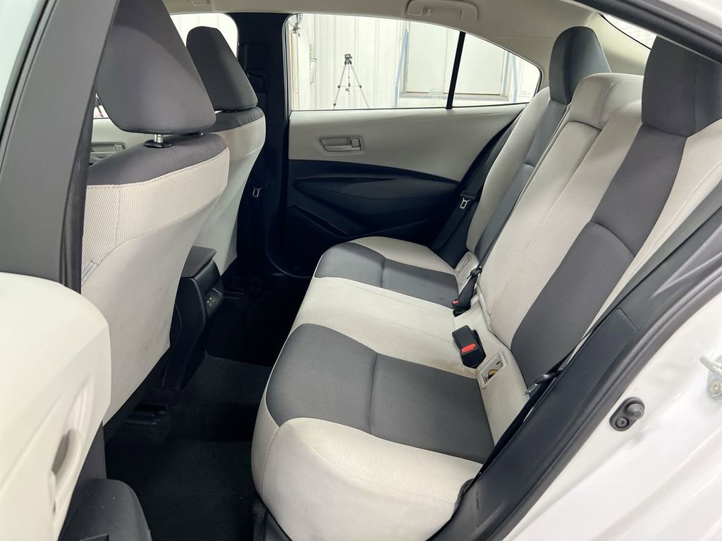 Used 2023 Toyota Corolla LE FWD image 23