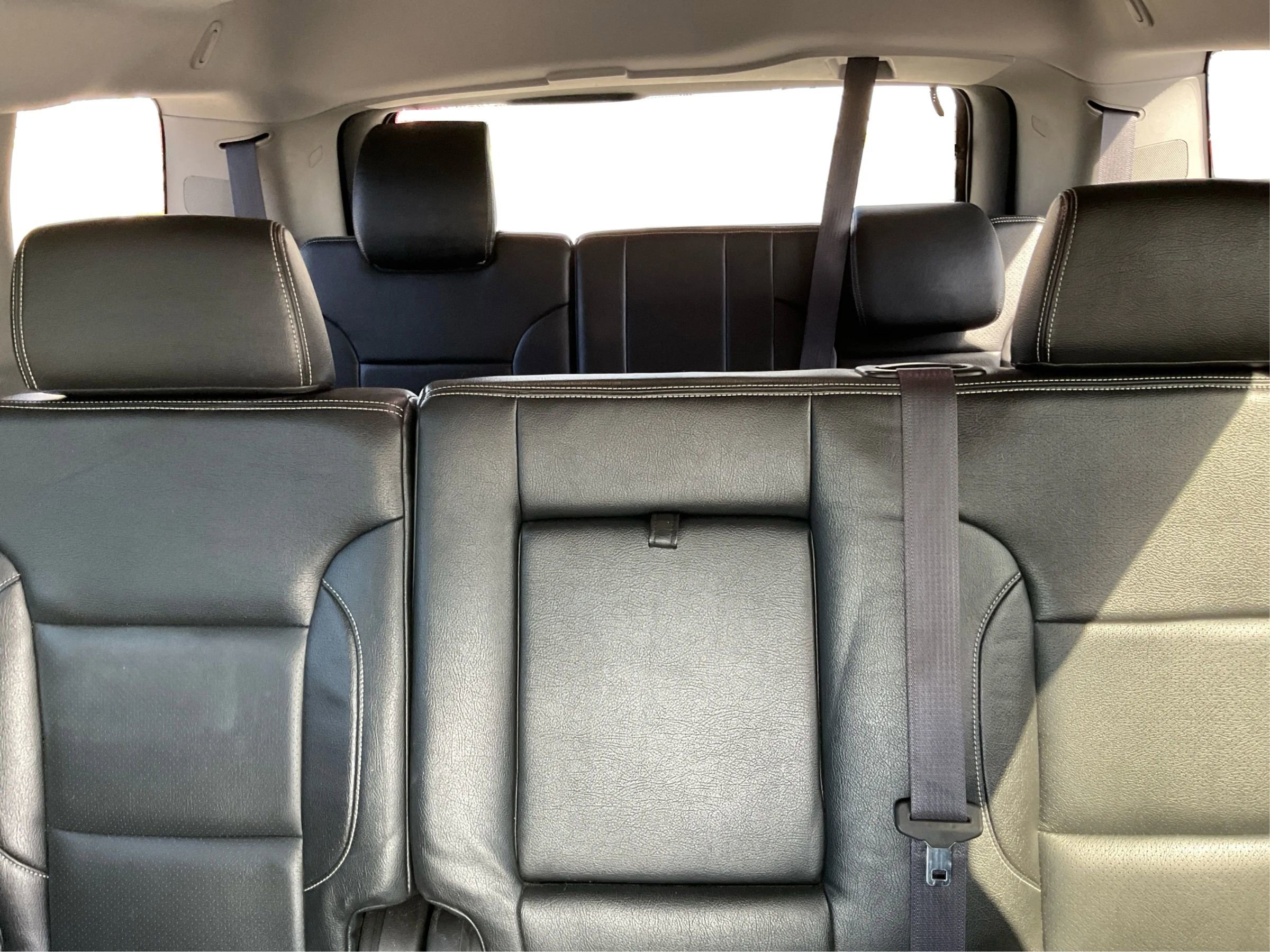 Used 2016 GMC Yukon SLE w/ Convenience Package RWD image 14