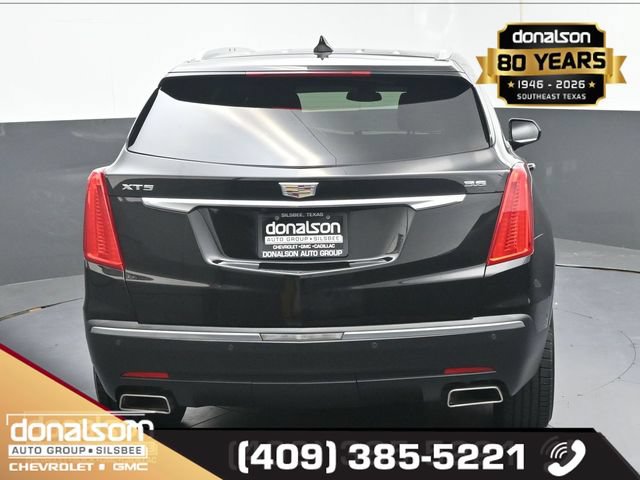 Used 2017 Cadillac XT5 Premium Luxury w/ Driver Assist Package FWD image 4