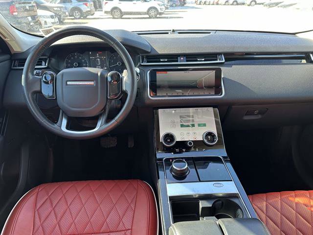 Used 2018 Land Rover Range Rover Velar S image 11