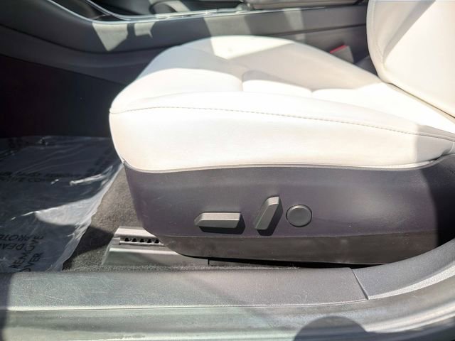 Used 2020 Tesla Model 3 Performance image 19