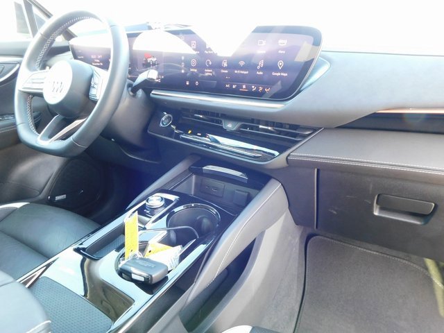 Used 2025 Buick Envision Sport Touring image 18