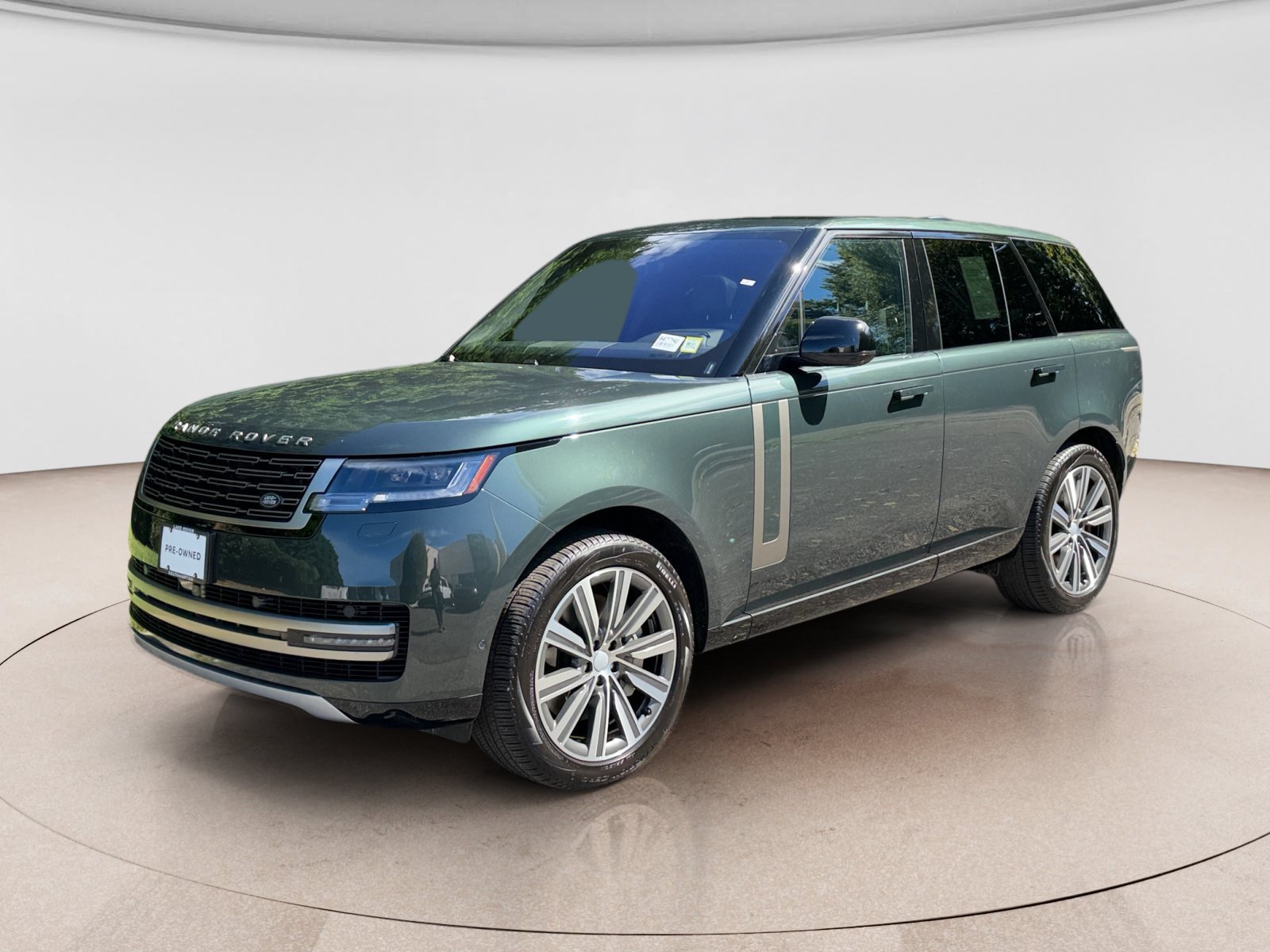 Used 2023 Land Rover Range Rover SE AWD/4WD image 1