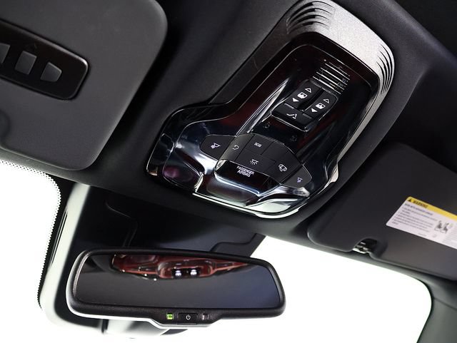 Used 2023 Alfa Romeo Stelvio Veloce AWD/4WD image 24