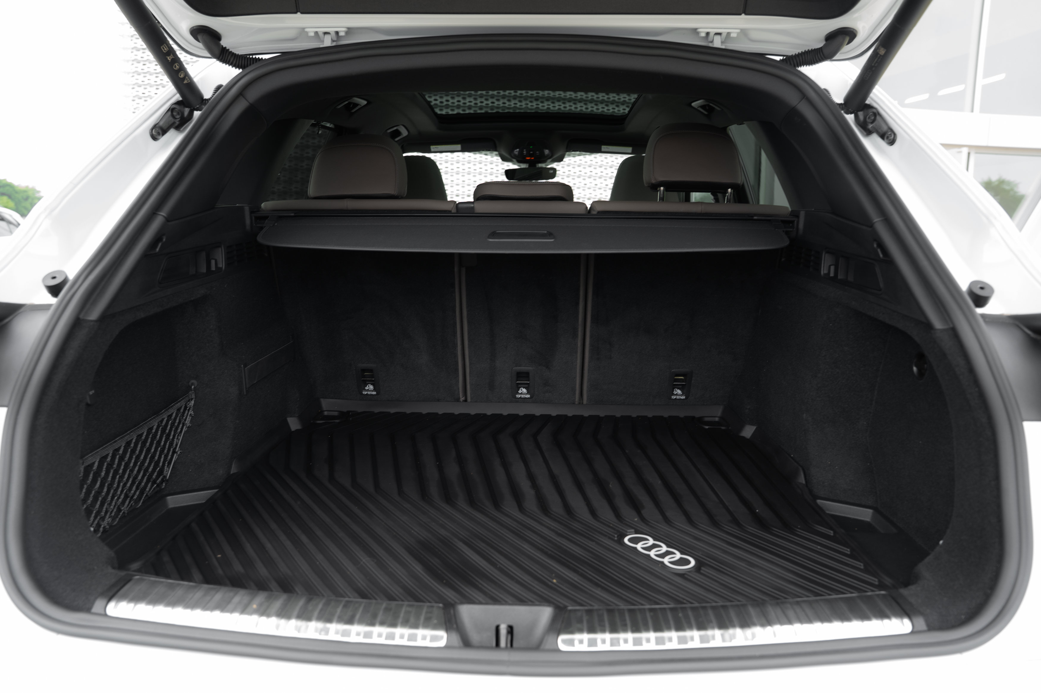 Certified 2025 Audi Q5 Premium w/ Premium Plus AWD/4WD image 23