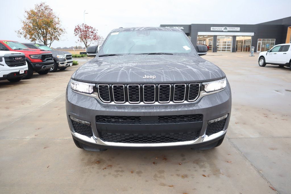 New 2025 Jeep Grand Cherokee L Limited image 10