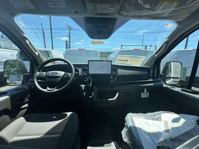 New 2026 Ford Transit 150 Low Roof RWD image 19