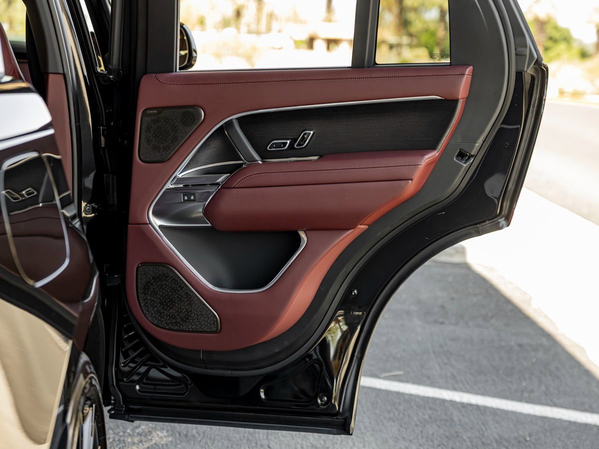 New 2025 Land Rover Range Rover Autobiography image 23