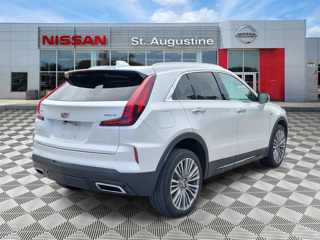 Used 2024 Cadillac XT4 Premium Luxury AWD/4WD image 2