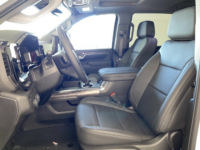 New 2026 Chevrolet Silverado 2500 LTZ w/ LTZ Plus Package AWD/4WD image 25