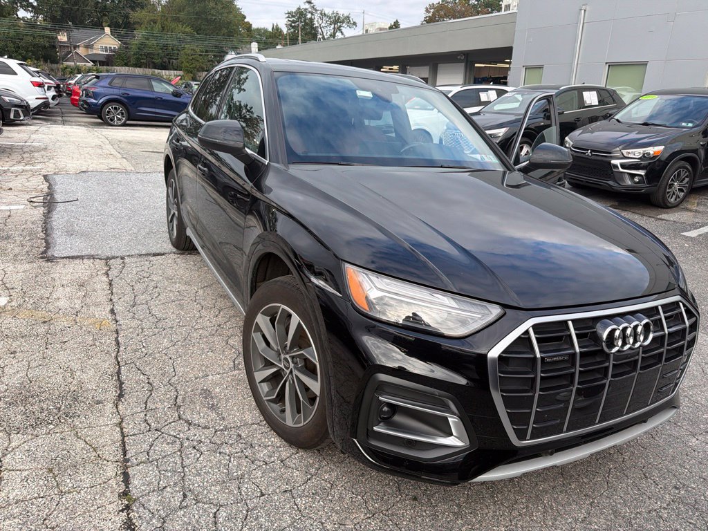 Used 2021 Audi Q5 2.0T Premium Plus w/ Premium Plus Package AWD/4WD image 1