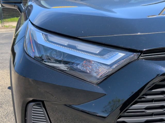 Used 2025 Toyota RAV4 LE FWD image 10