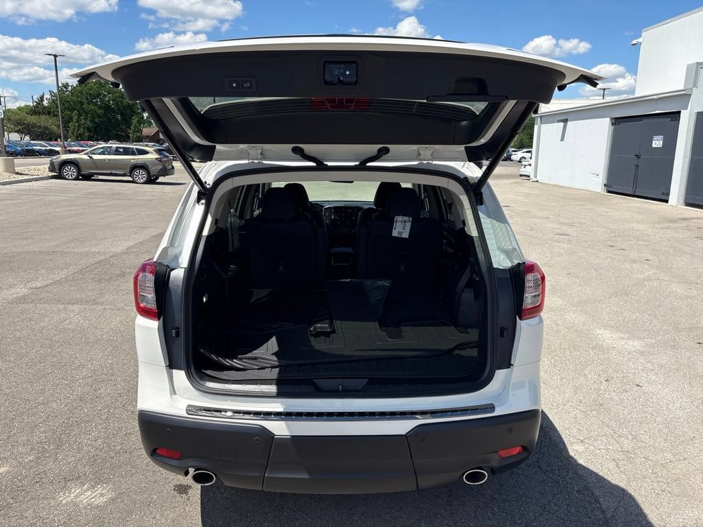 New 2026 Subaru Ascent Premium AWD/4WD image 8
