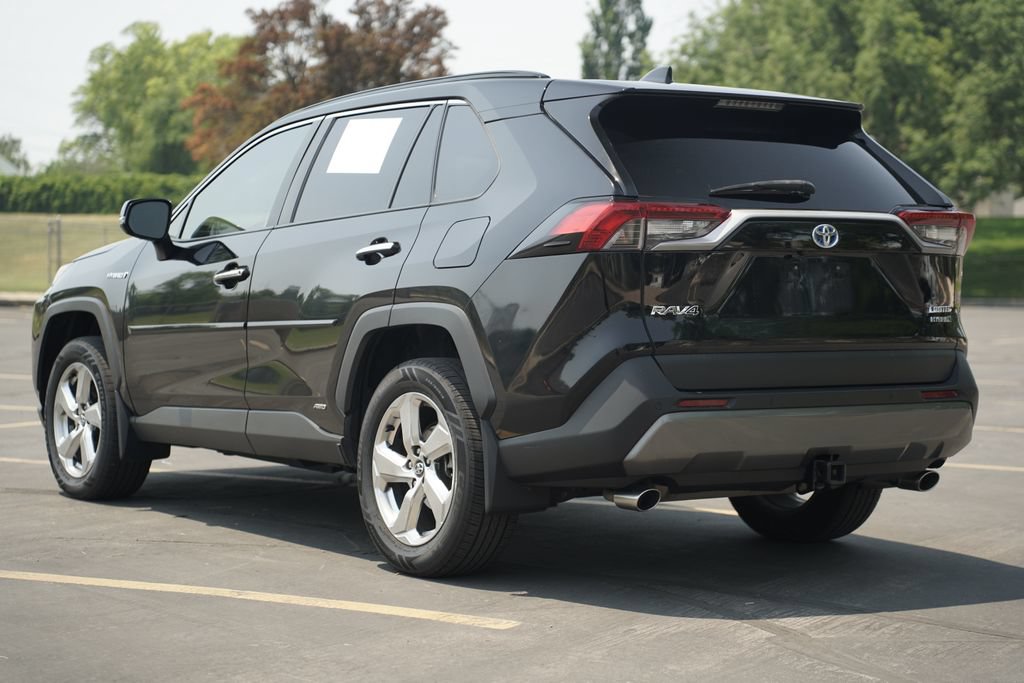 Used 2021 Toyota RAV4 Limited AWD/4WD image 3