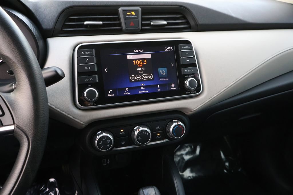 Certified 2022 Nissan Versa SV w/ Electronics Package image 18