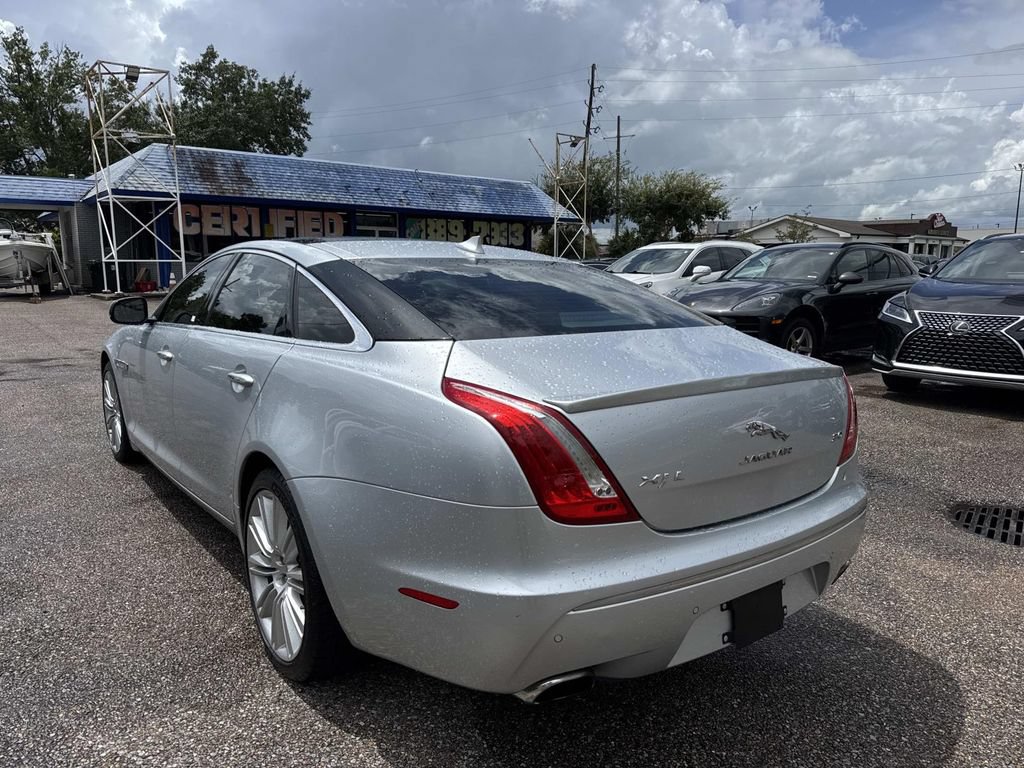 Used 2015 Jaguar XJ L Portfolio RWD image 6