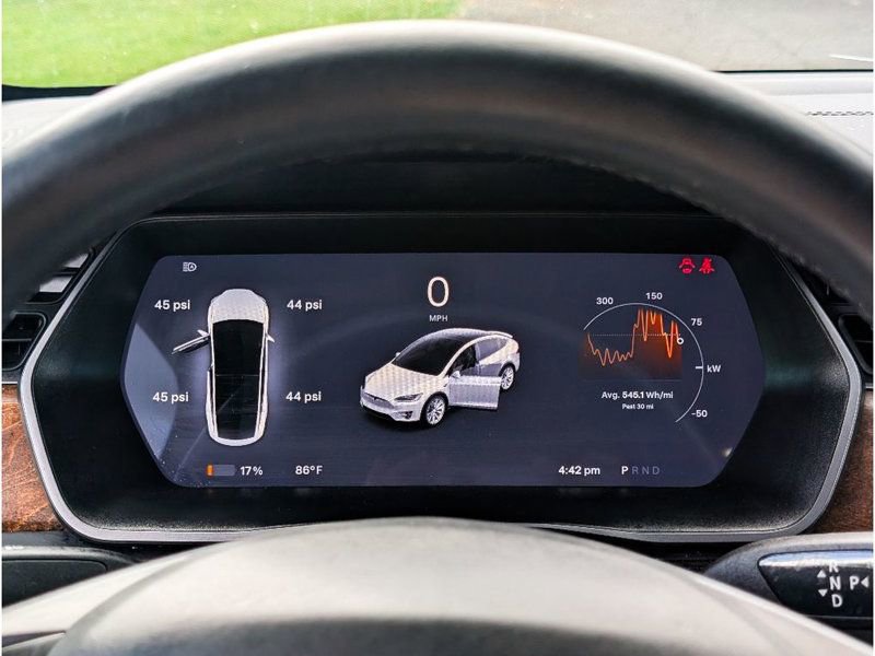 Used 2020 Tesla Model X Long Range image 22