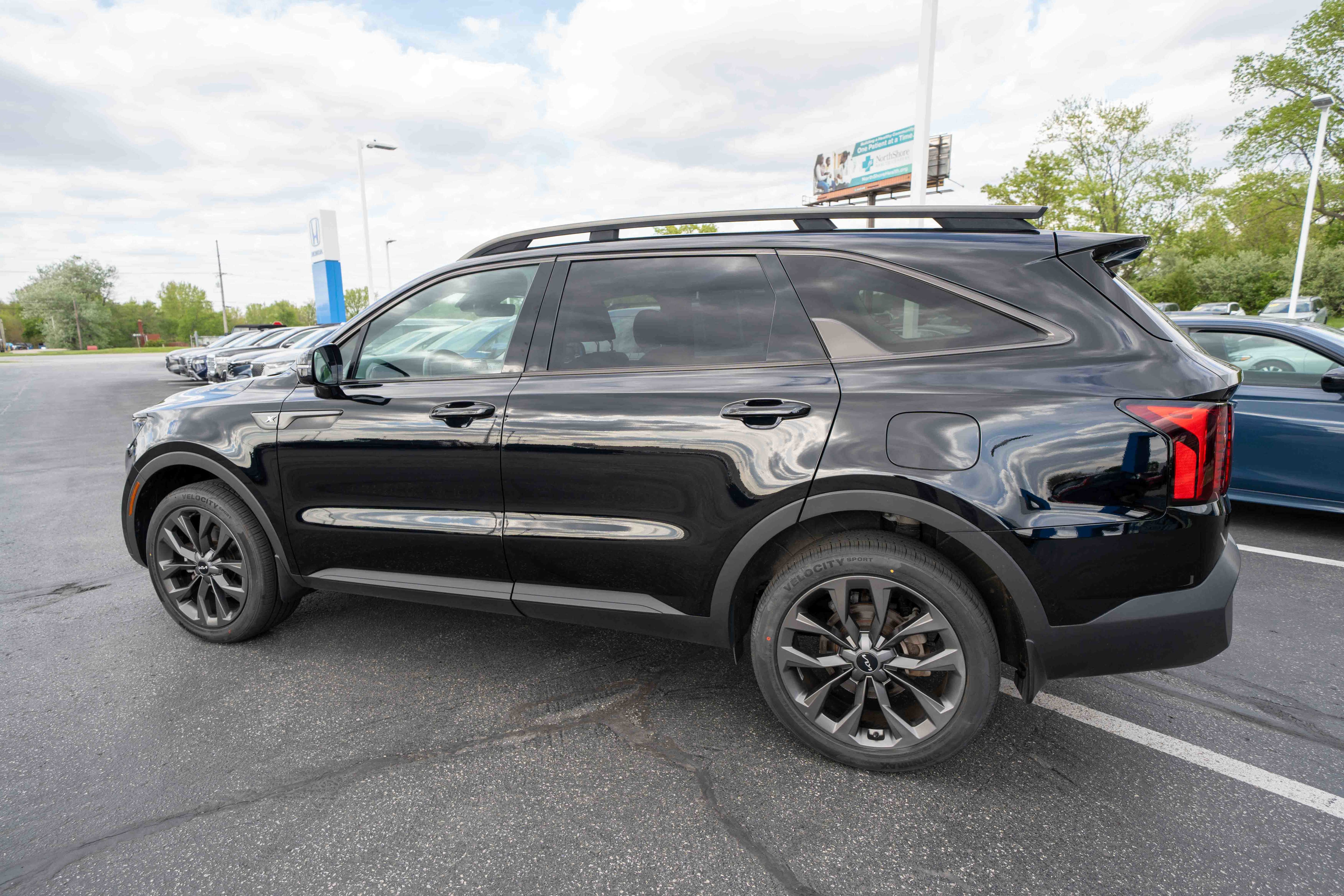 Used 2023 Kia Sorento X-Line EX AWD/4WD image 4