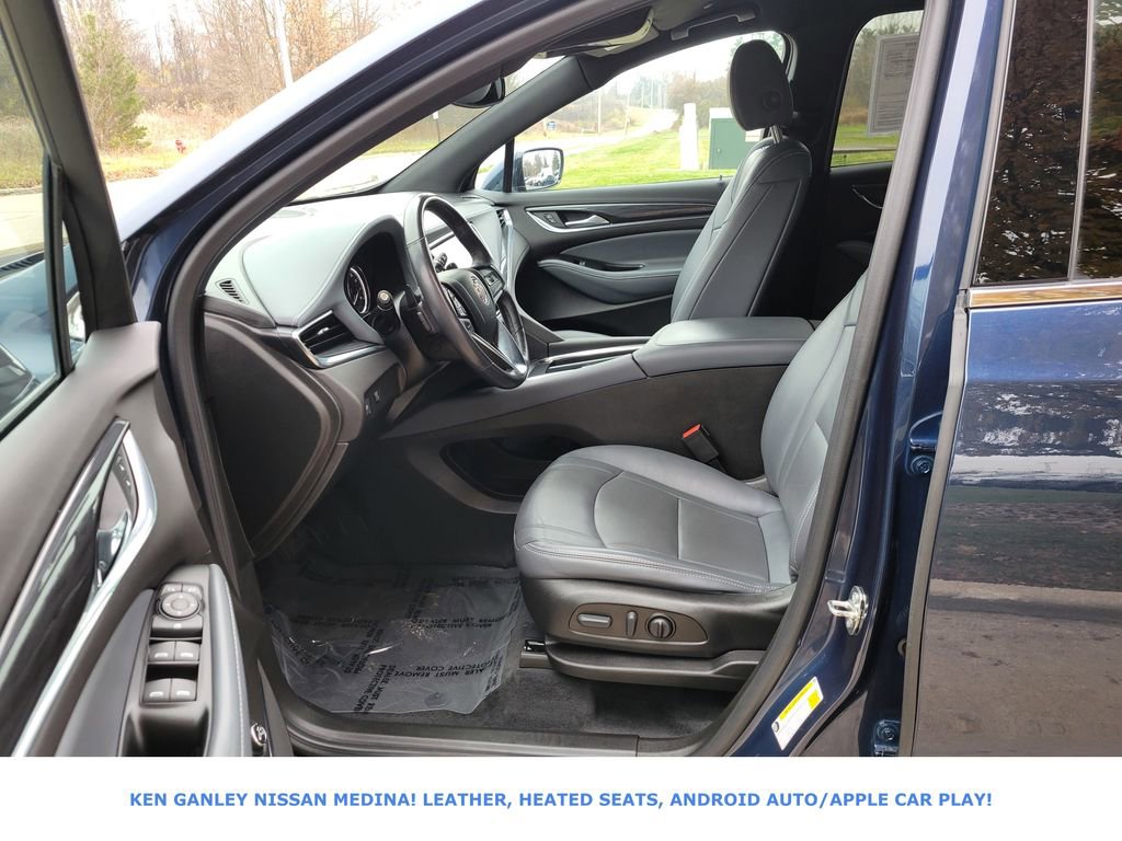 Used 2023 Buick Enclave Essence image 38