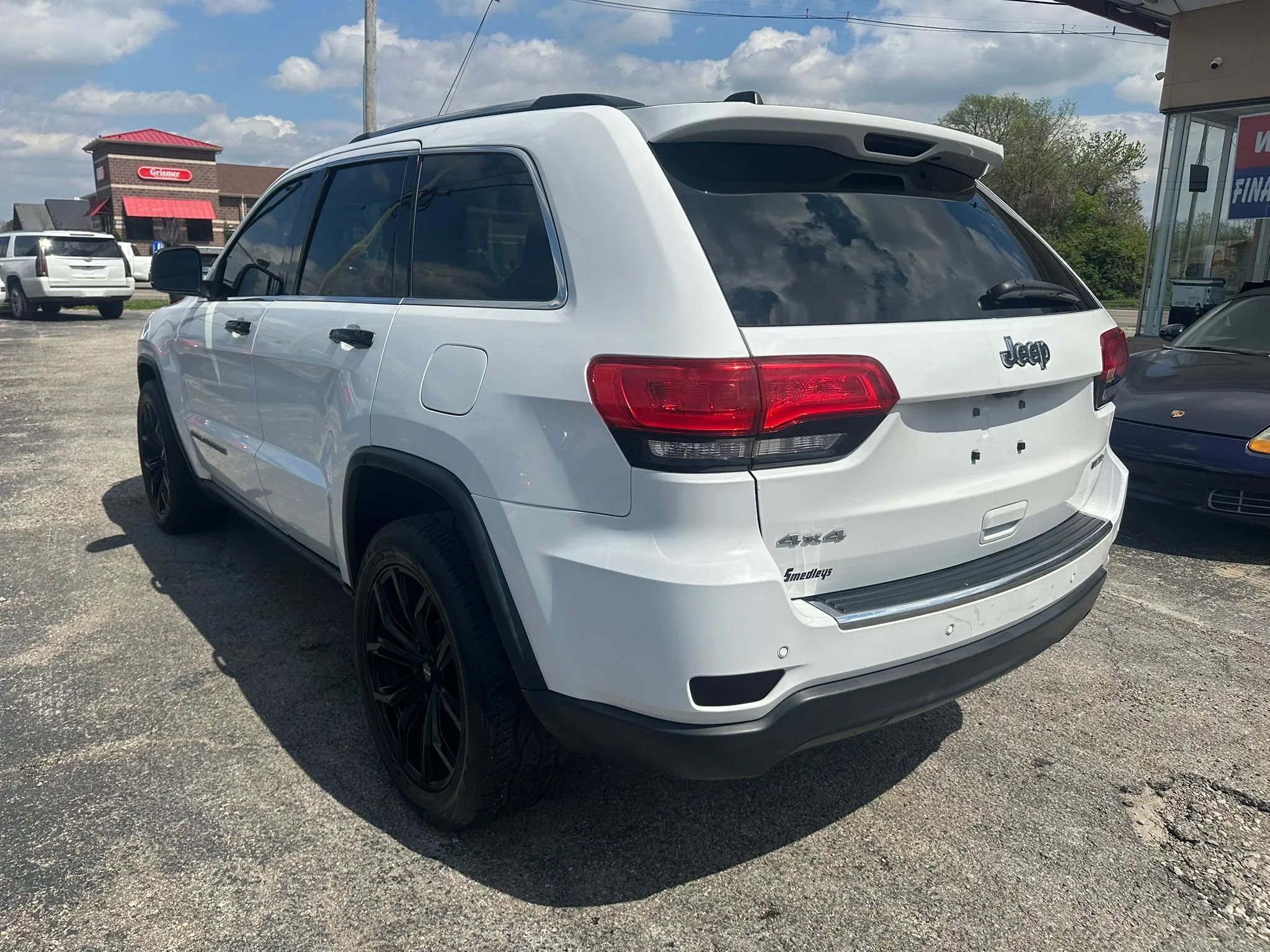 Used 2017 Jeep Grand Cherokee Limited image 4