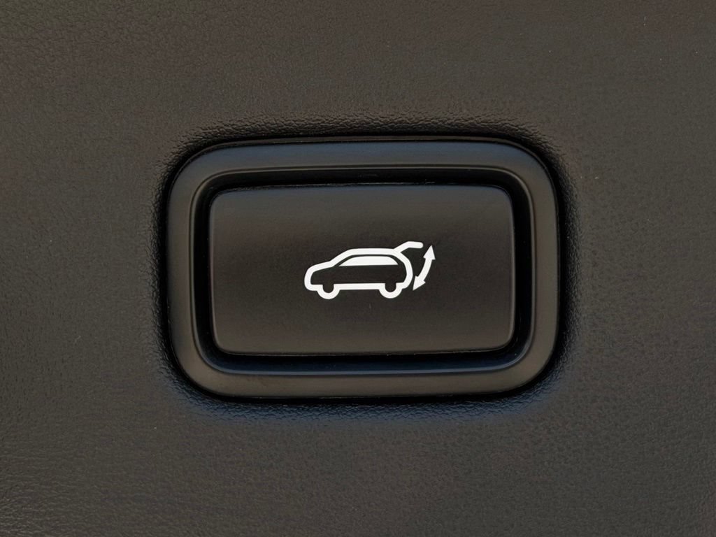 Used 2022 Kia EV6 Wind w/ Wind Technology Package AWD/4WD image 28