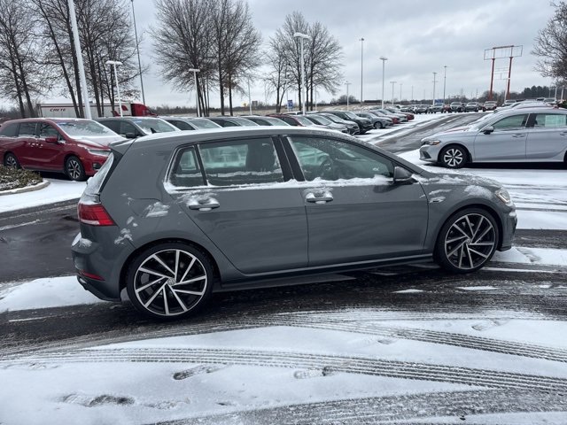 Used 2018 Volkswagen Golf R 4-Door image 14