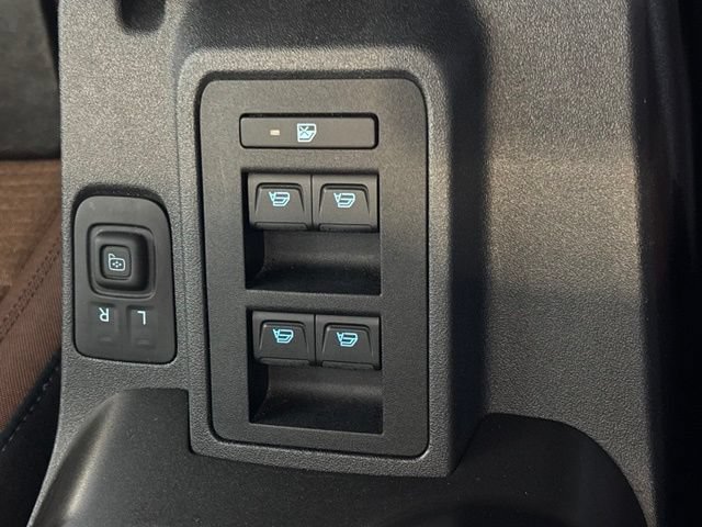Used 2023 Ford Bronco Outer Banks AWD/4WD image 36